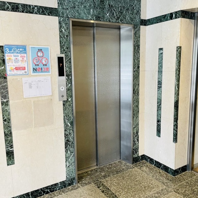 日本橋村松ビル エレベーター