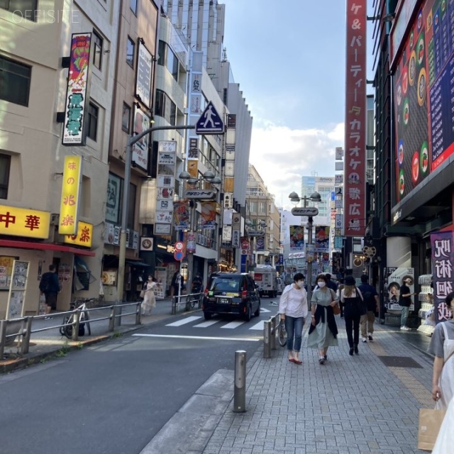 KN渋谷1 ビル前面道路