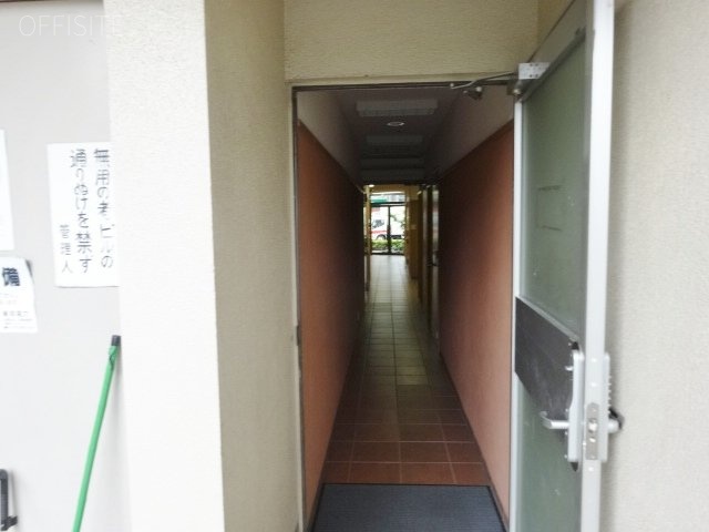 池袋クラウンハイツビル 画像