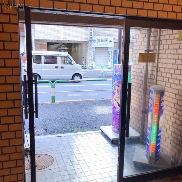 平田ビル エントランス