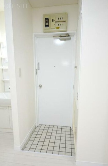 アシスト市ヶ谷ビル　貸室入口