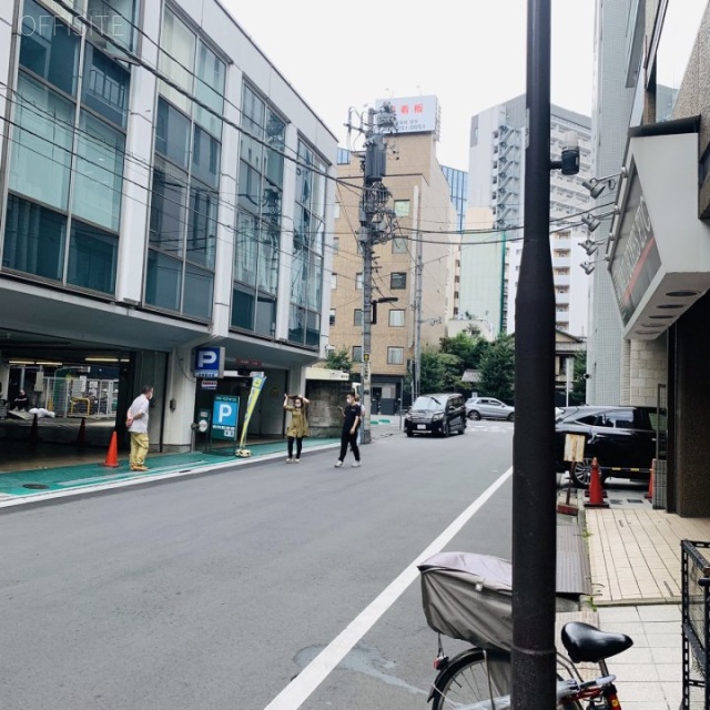 今井ビル ビル前面道路