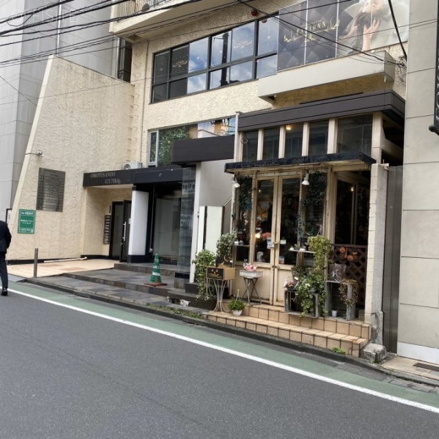 表参道4217ビル 外観