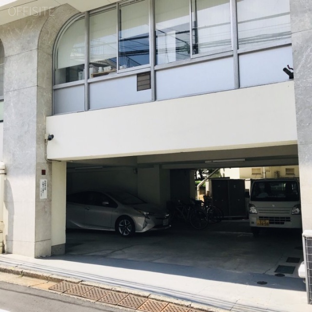コーポ南 駐車場