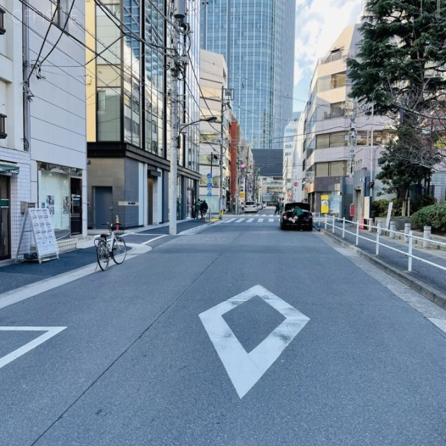 第1南桜ビル ビル前面道路