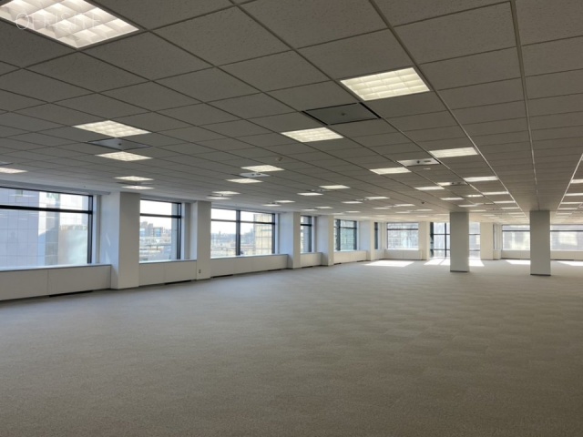 日石横浜ビル 26階 444.42坪　内装