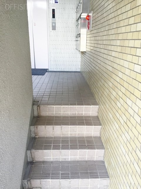 松岡ビル 画像