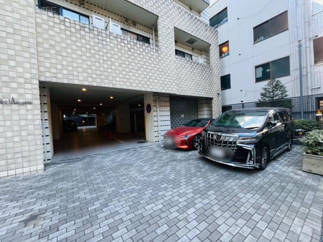 フィールA渋谷 駐車場