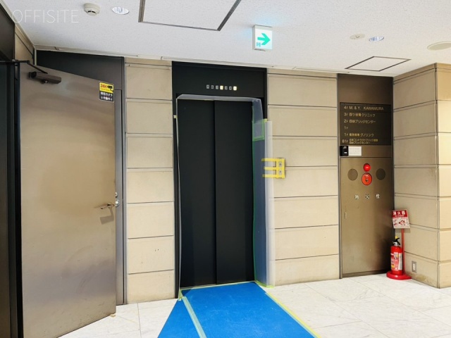 虎ノ門実業会館四谷ビル　エントランス