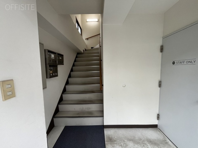 福本ビル　エントランス