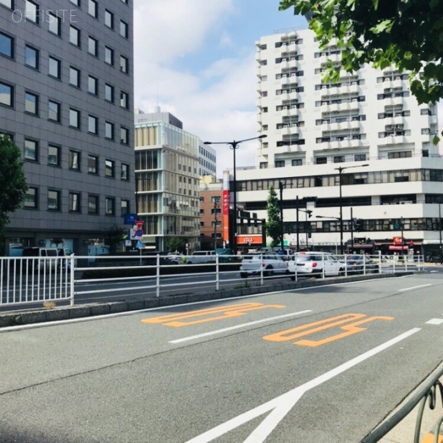 ヒキタカ五反田ビル ビル前面道路