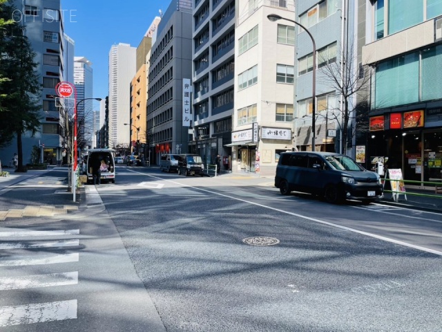 サンライズ山西ビル 前面道路