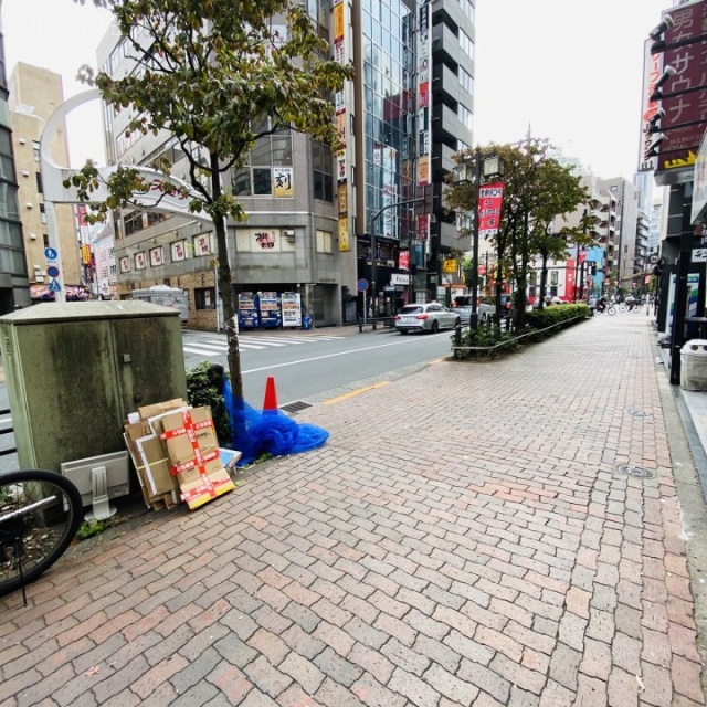 大野屋ビル ビル前面道路