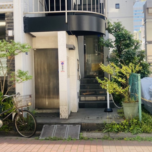 稲毛屋ビル 1階部分