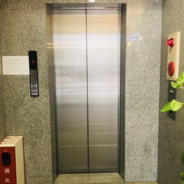 デュラス青山ビル エレベーター