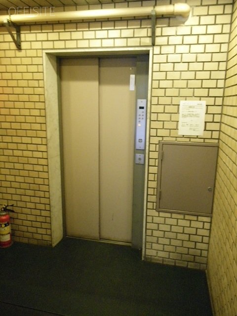 十一屋ビル 画像