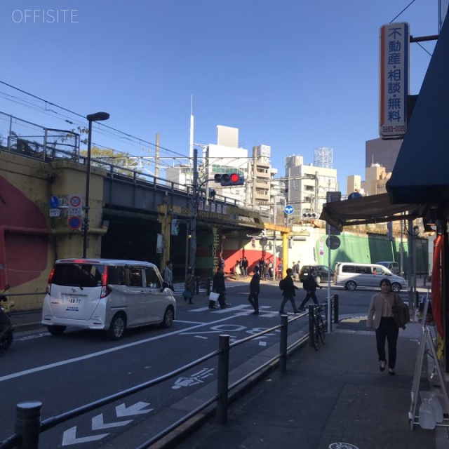 第7田中ビル ビル前面道路