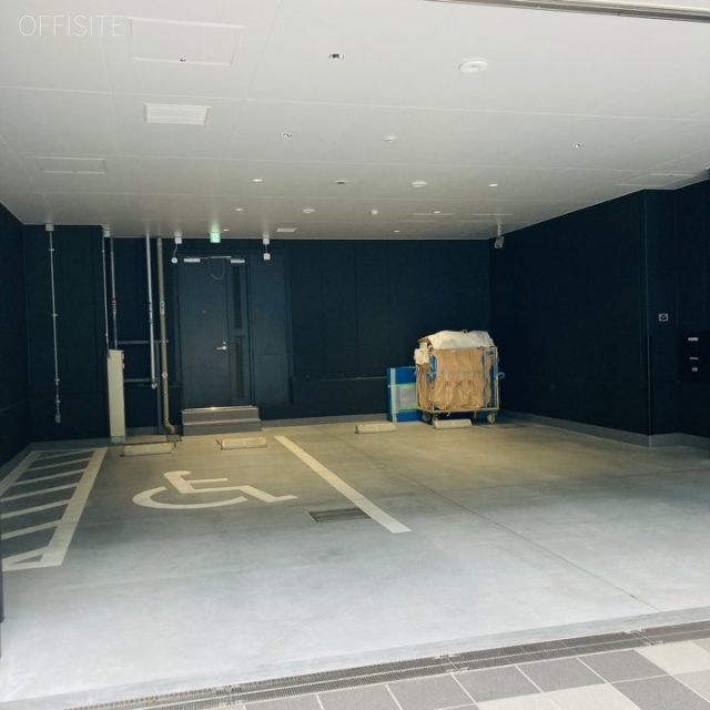京橋RKビル 14階 50.94坪　駐車場