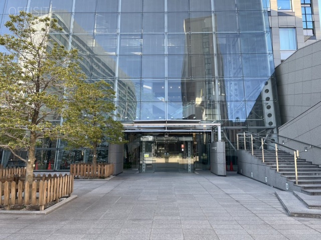 日石横浜ビル エントランス