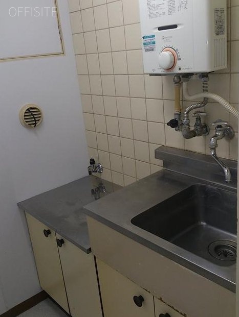 喜助神田多町ビル 給湯スペース