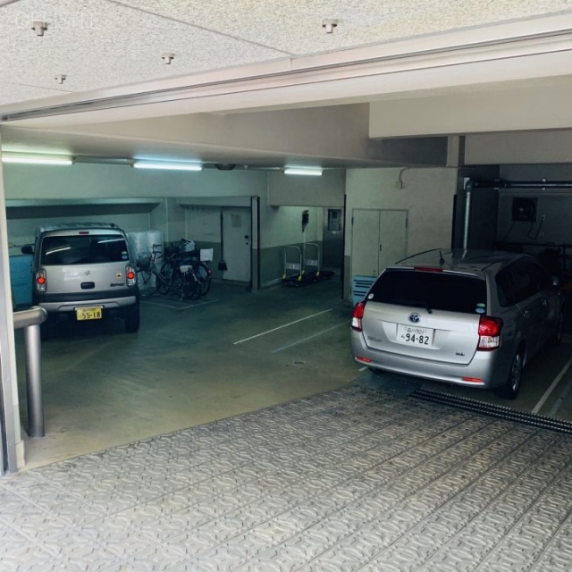 新橋SNビル 駐車場