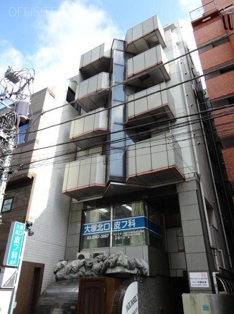 大塚キャリアビル　外観