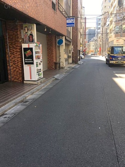 パレドール日本橋 ビル前面道路