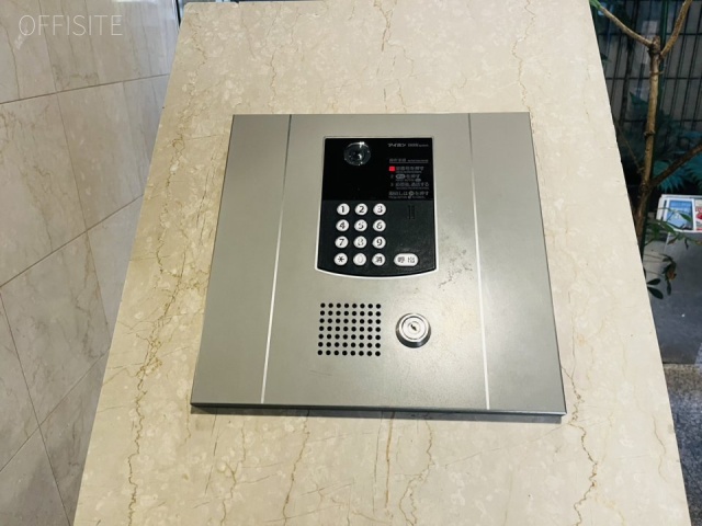 リエール市ヶ谷　エントランス