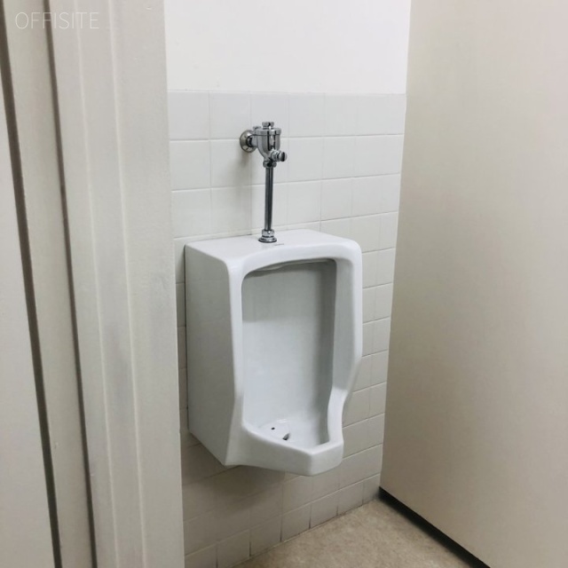 西入ビル トイレ