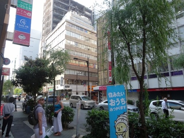 銀座2112ビル ビル前面道路