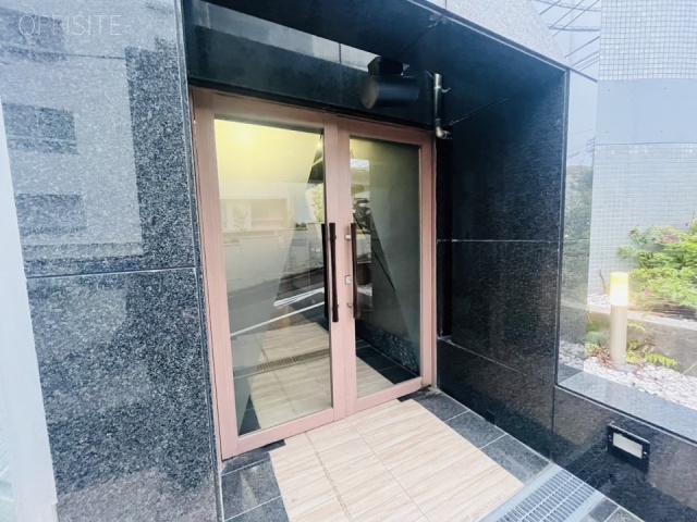 グリーンテラス元代々木ビル エントランス