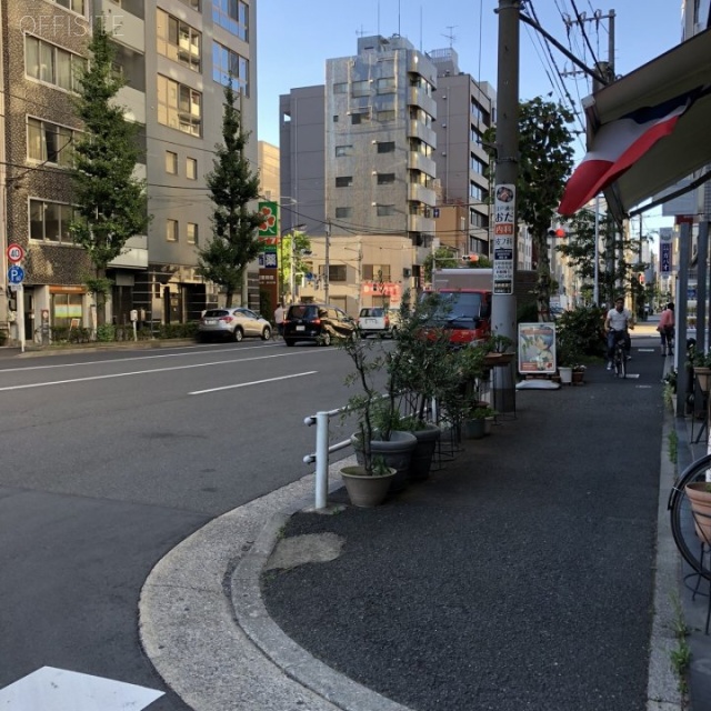 浅草橋THビル ビル前面道路