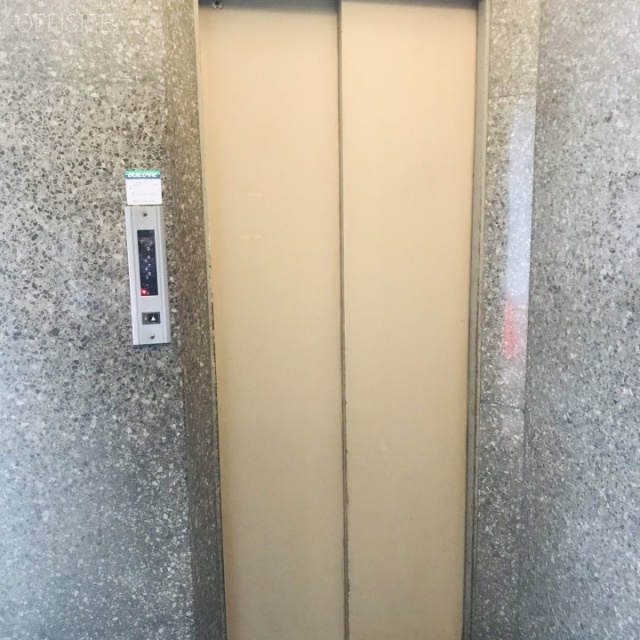 テイショク西麻布(早野ビル7階)　エレベーター