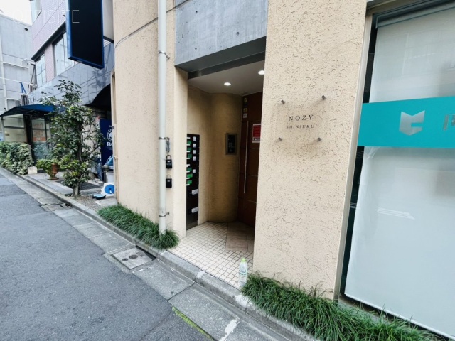 NOZY新宿ビル 外観