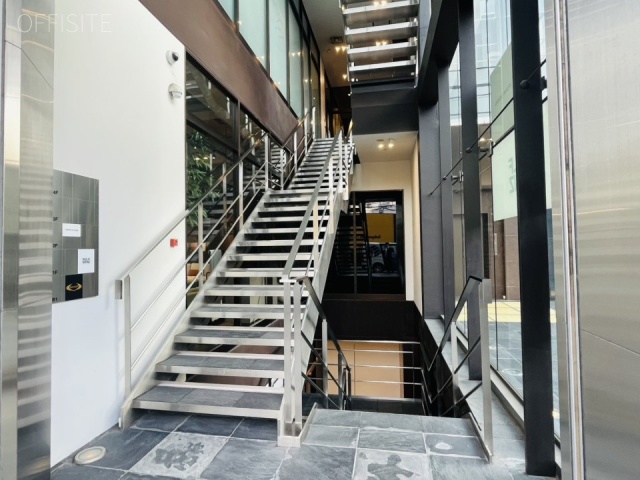 JMFビル神宮前01 エントランス