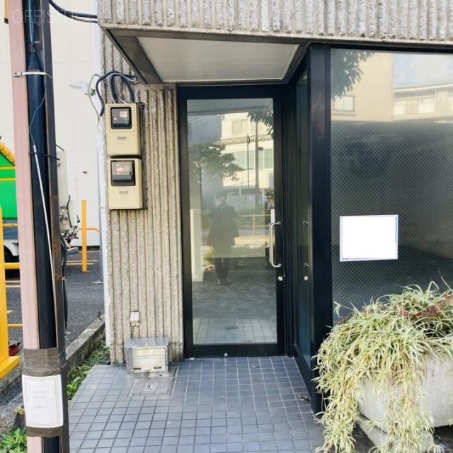 西春ビル　外観