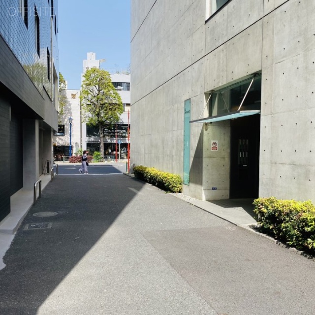 SS神宮前　側道