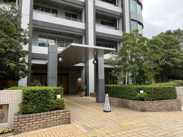 東京ツインパークスライトウィングビル 外観