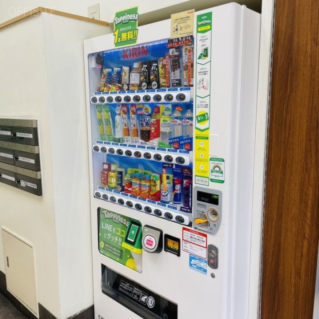越前屋ビル エントランス