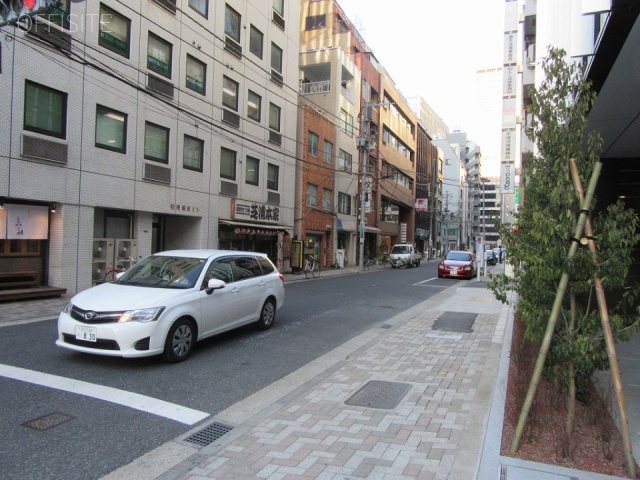 COMS虎ノ門ビル ビル前面道路