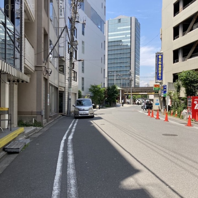 千代田ビル ビル前面道路
