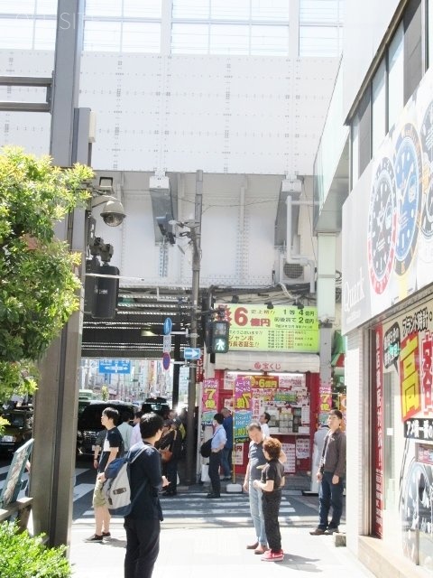 ミツビル ビル前面道路