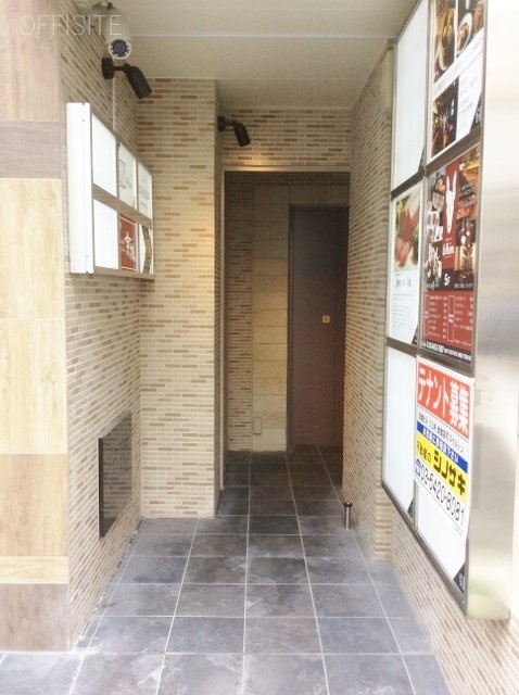 京城ビル エントランスホール