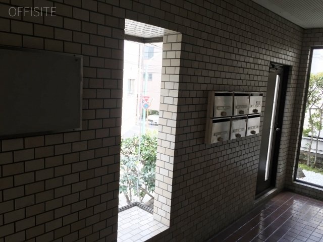 ウィルコート エントランス