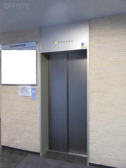 武蔵野ビル(ハローオフィス新宿) エレベーター