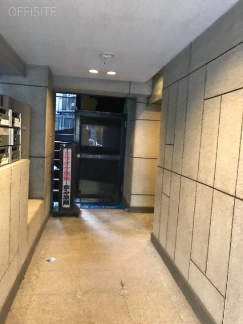 五反田YMビル エントランス