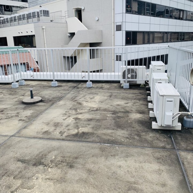 神宮前2丁目戸建 1階【1F～3F】 40.98坪　バルコニー
