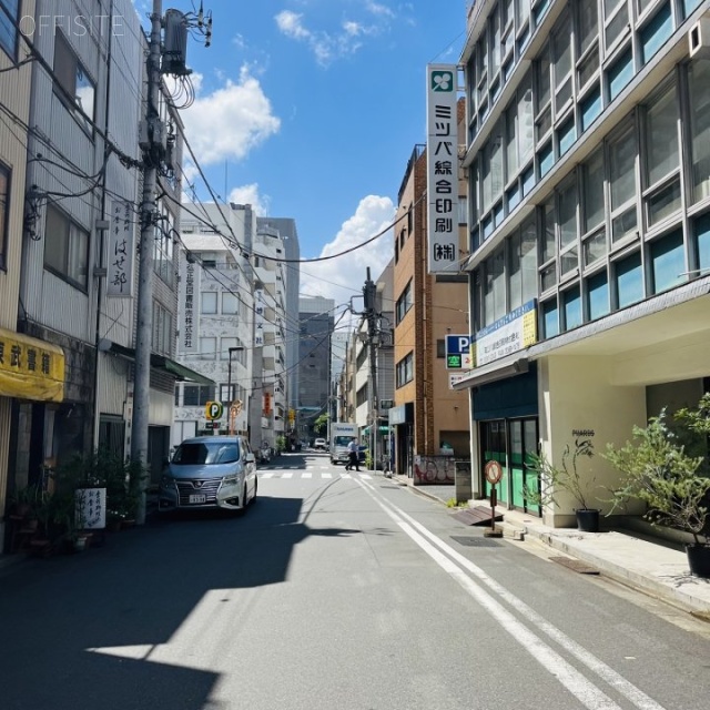 SH神田南神保町ビル 前面道路