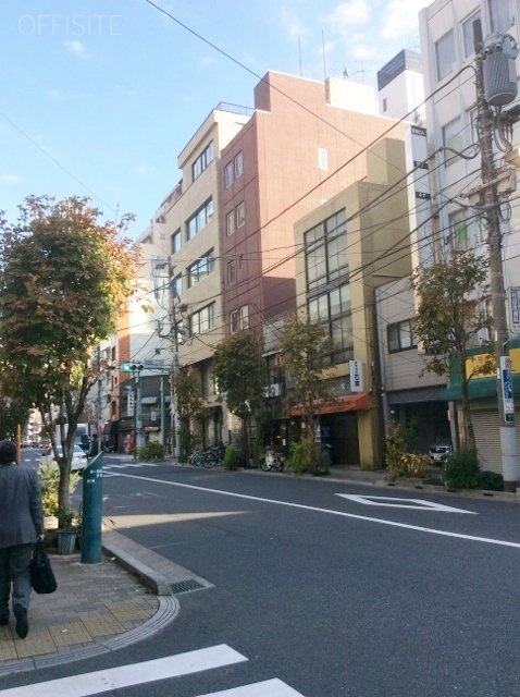 村崎ビル ビル周辺道路