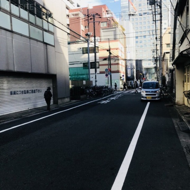 SUNRISEビル ビル前面道路